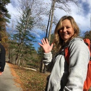 Meet your Posher, Kelly